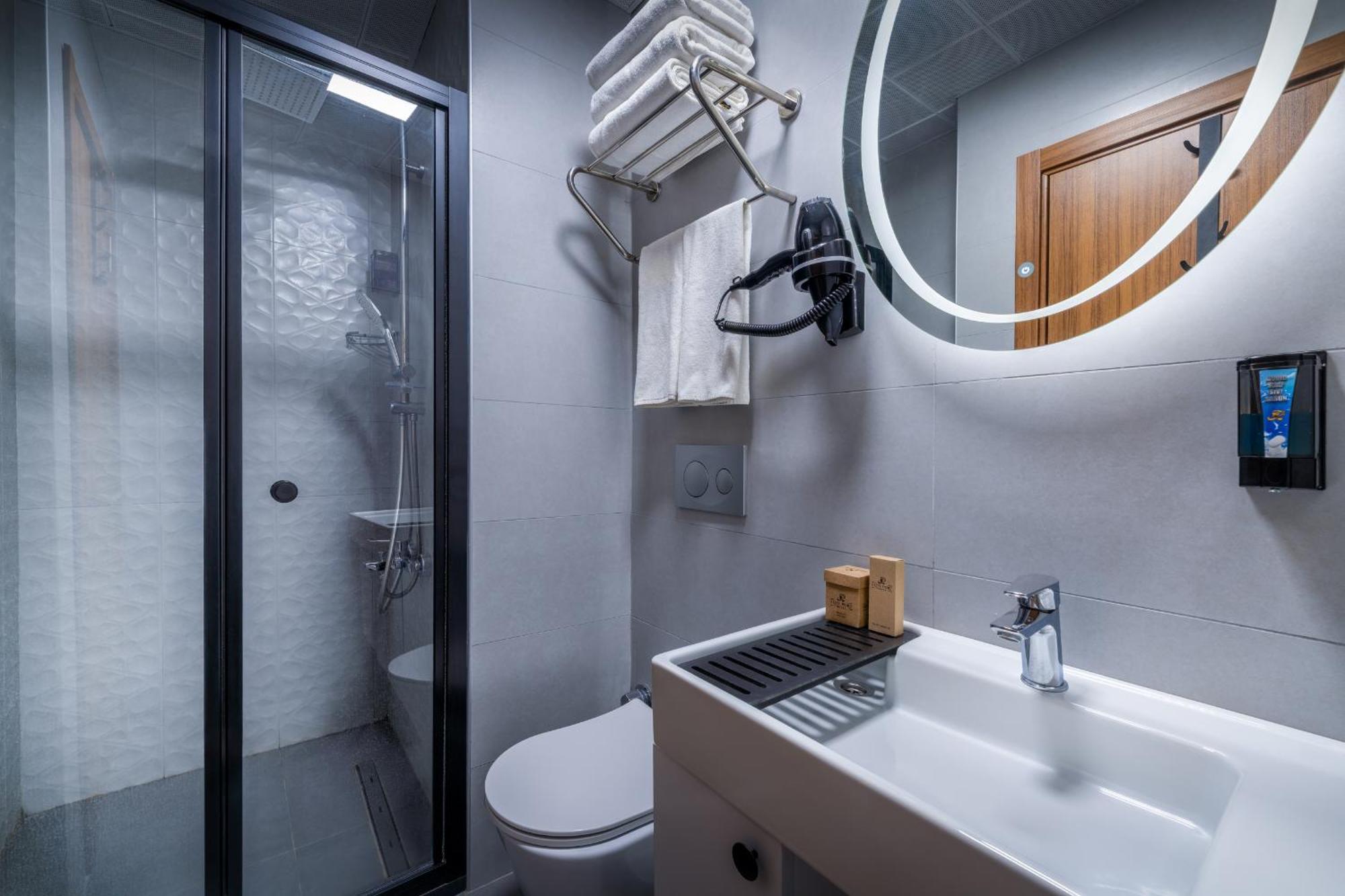 Elite Hotels Istanbul Airport Arnavutkoy Exterior photo
